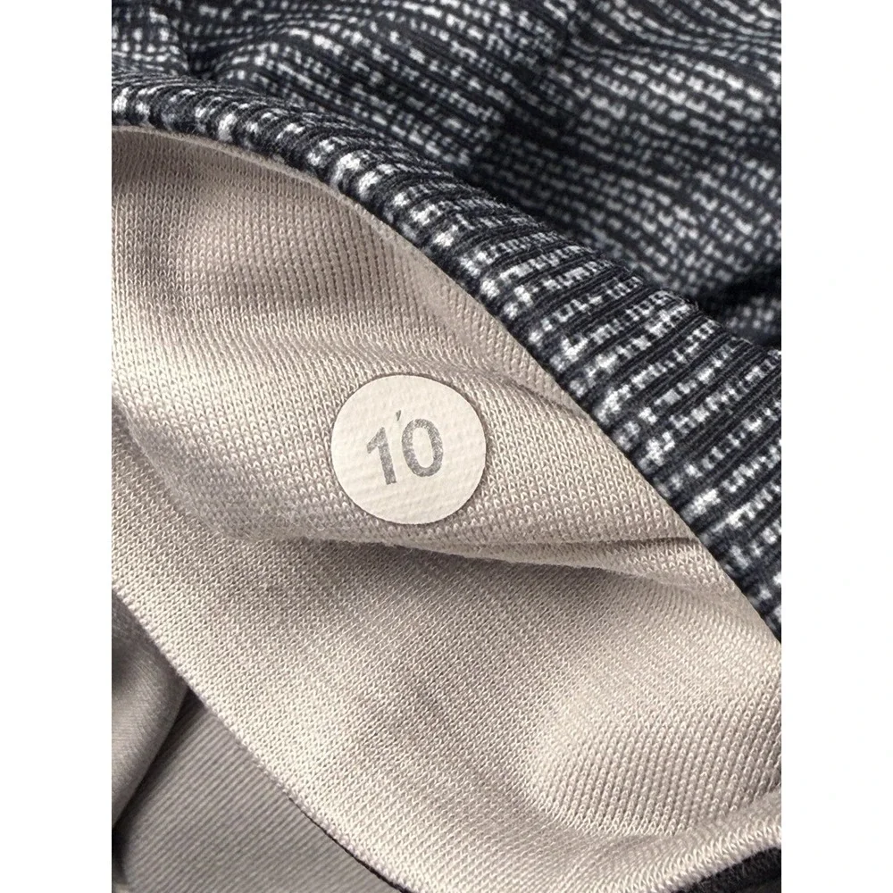 Lululemon‎ Womens Size 10 Wunder Under Crop Leggings Luxtreme Burlap Black Dune
